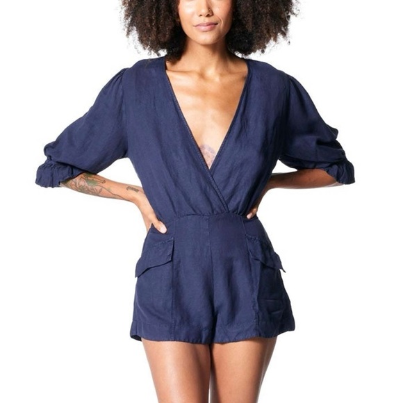 Young Fabulous and Broke YFB Morgan Romper Navy Linen Jumpsuit Resortwear Blue - Picture 1 of 13